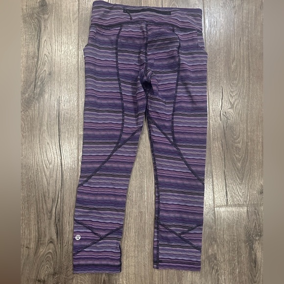 Lululemon Pace Rival Crop Space Dye Twist Leggings 6 Purple Stripe Pockets EUC - Picture 5 of 13